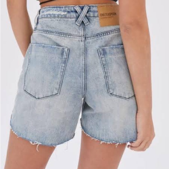 One Teaspoon Mom Legend Shorts- Salty Dog - Picture 2 of 4